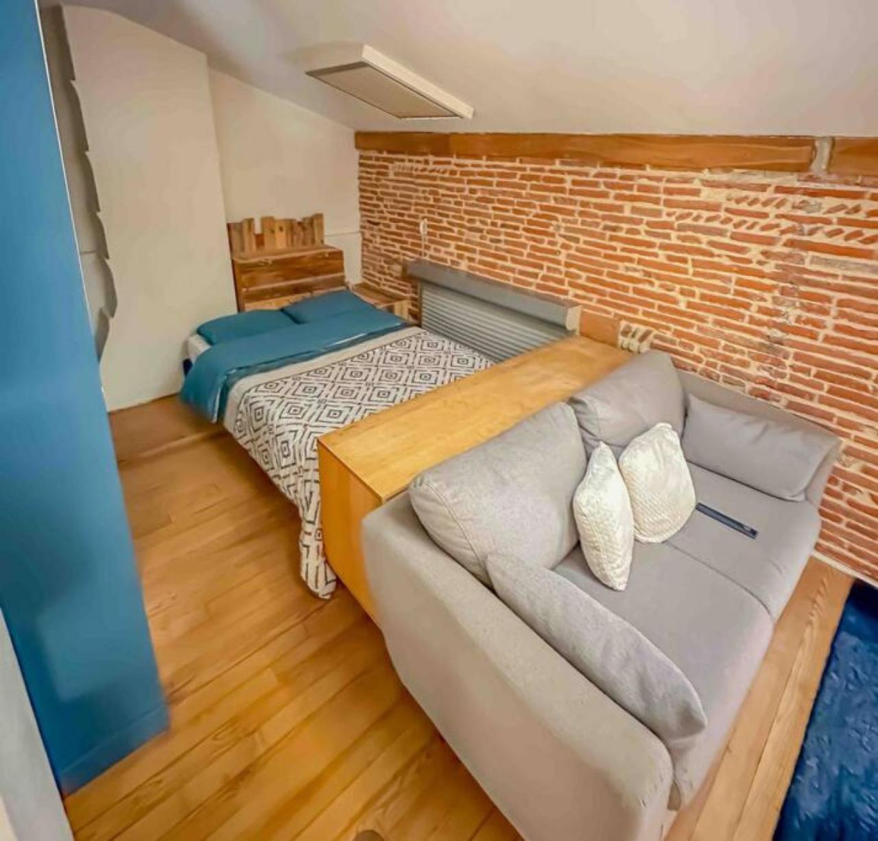 Cosy Loft Spacieux - Centre. Apartment *